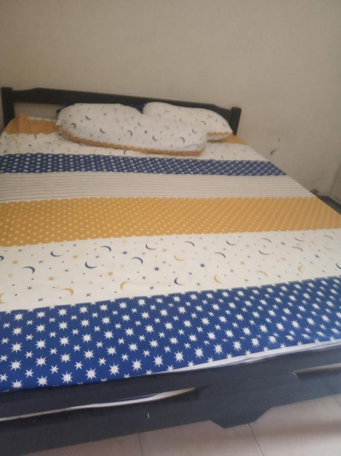 Kost Backpacker Hotel Sidoarjo Ngoại thất bức ảnh