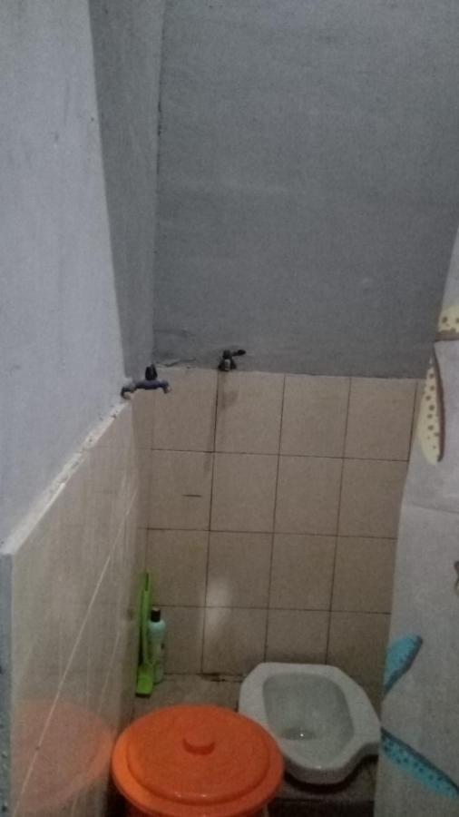 Kost Backpacker Hotel Sidoarjo Ngoại thất bức ảnh