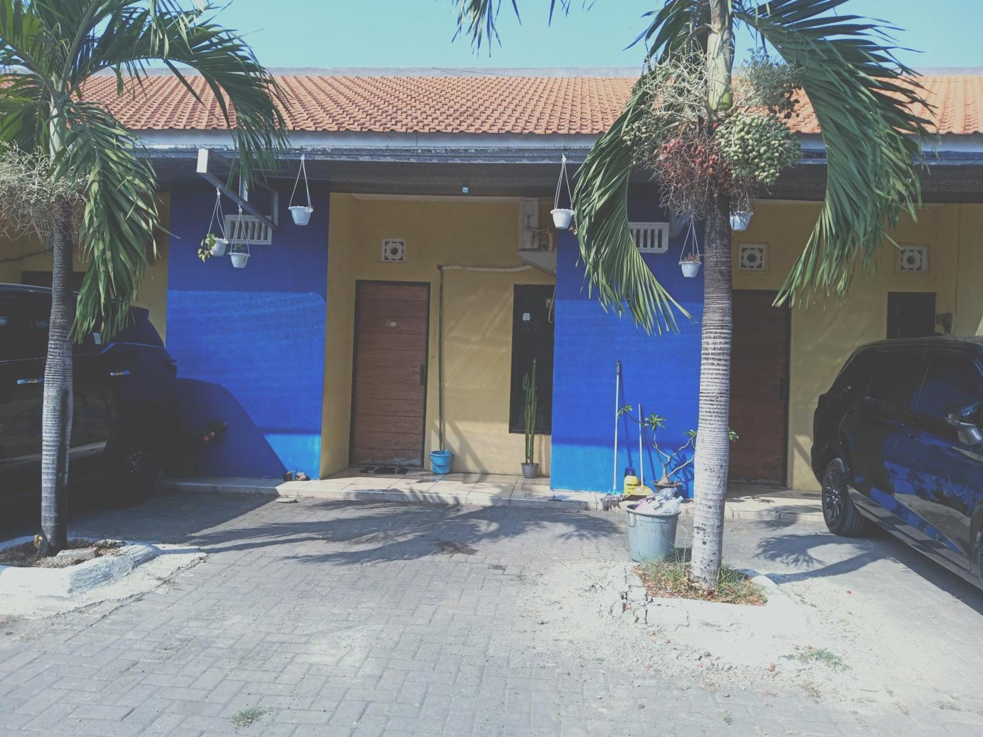 Kost Backpacker Hotel Sidoarjo Ngoại thất bức ảnh