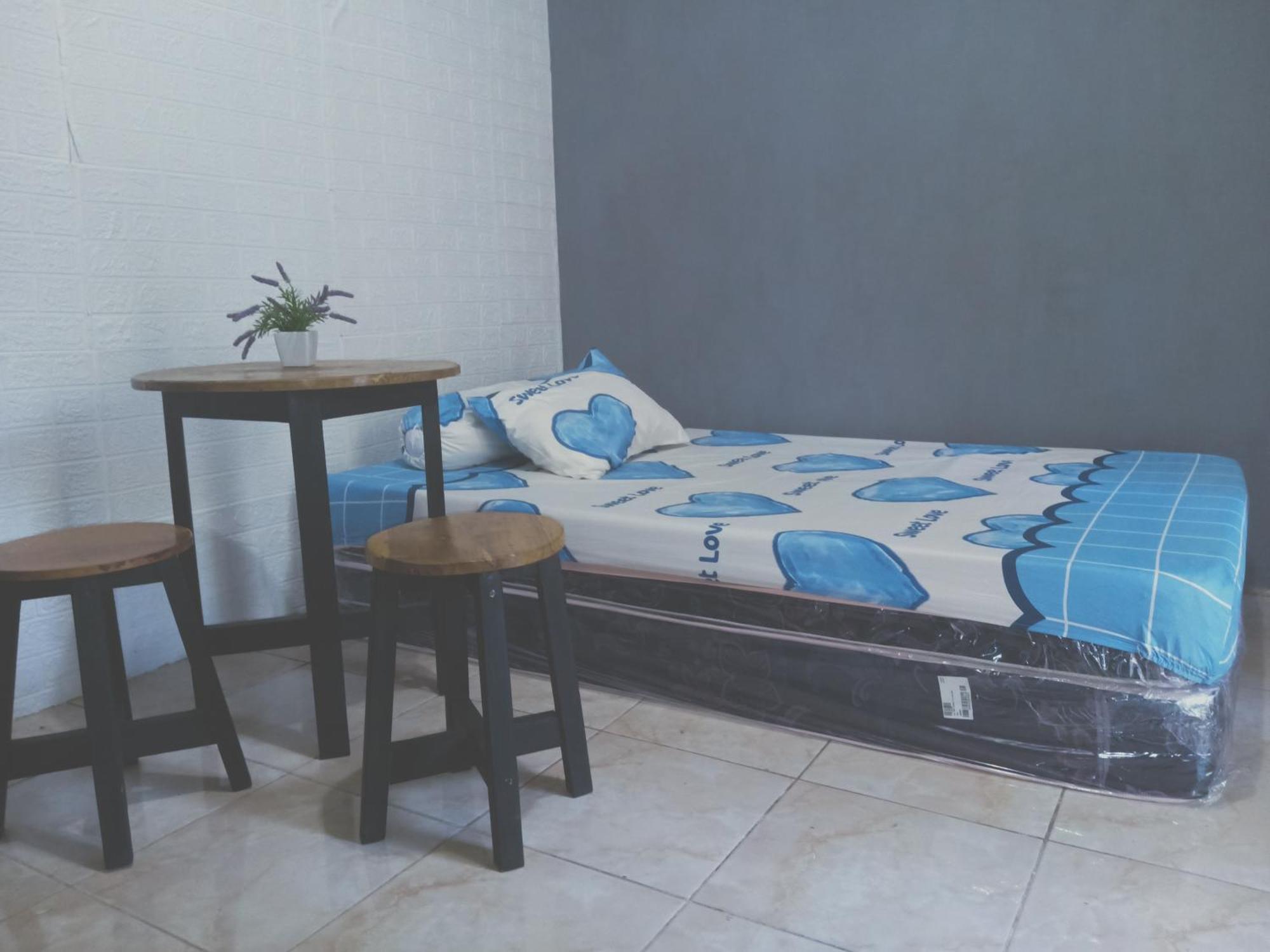 Kost Backpacker Hotel Sidoarjo Ngoại thất bức ảnh